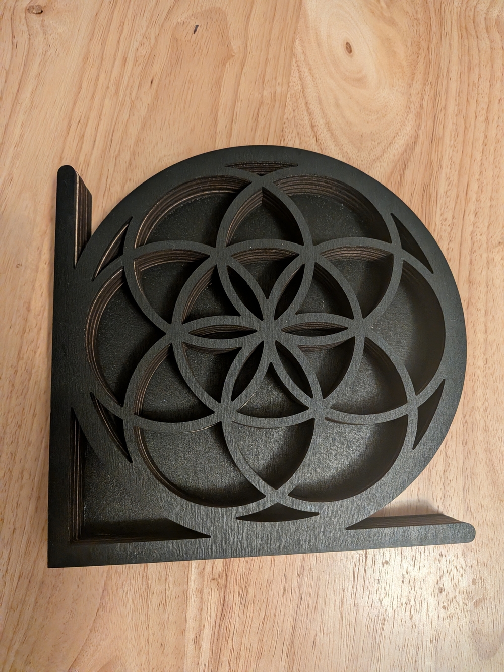 Black Crystal/Rock Holder Decor